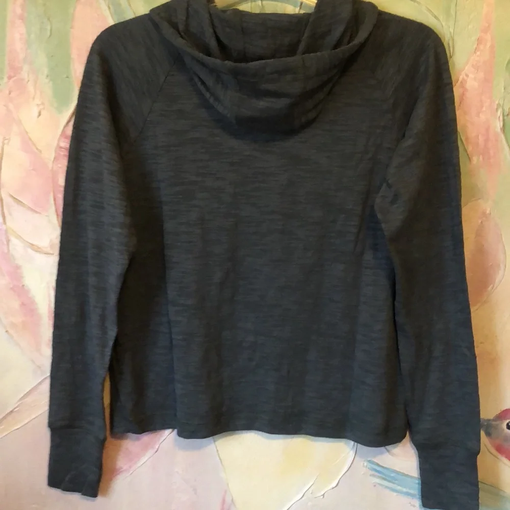Chaser hooded shirt shirt size Small New!